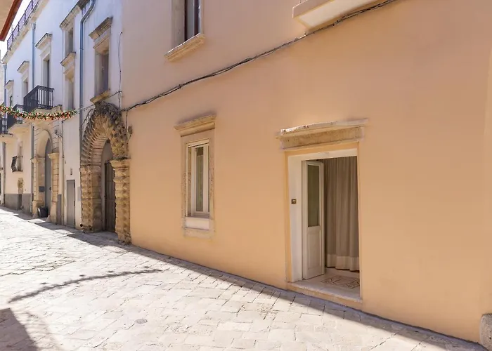 Raffinata Dimora Nel Centro Storico Di Galatina