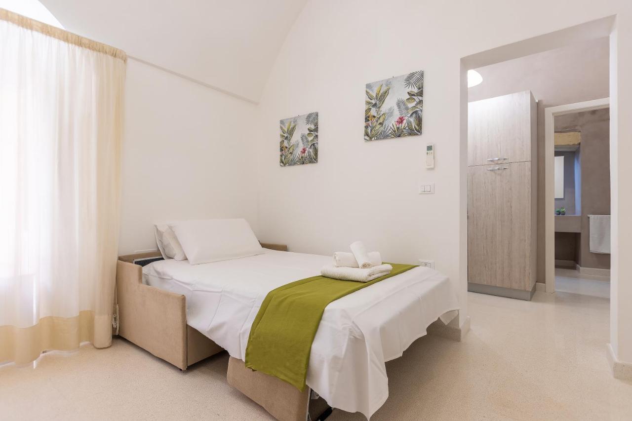Apartment Raffinata Dimora Nel Centro Storico Di *